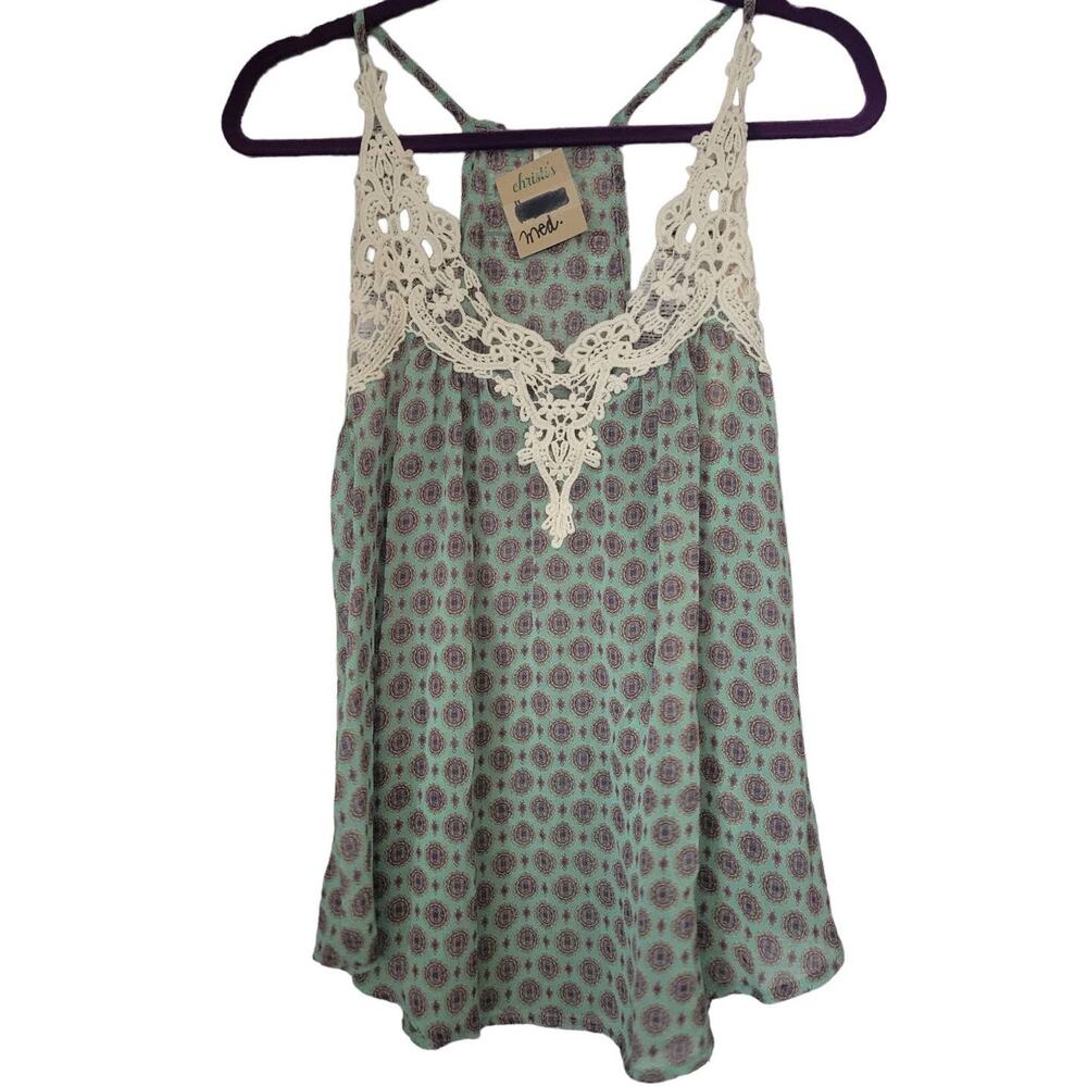 NWT Yahada Low Cut and Lace Tank Top Size M